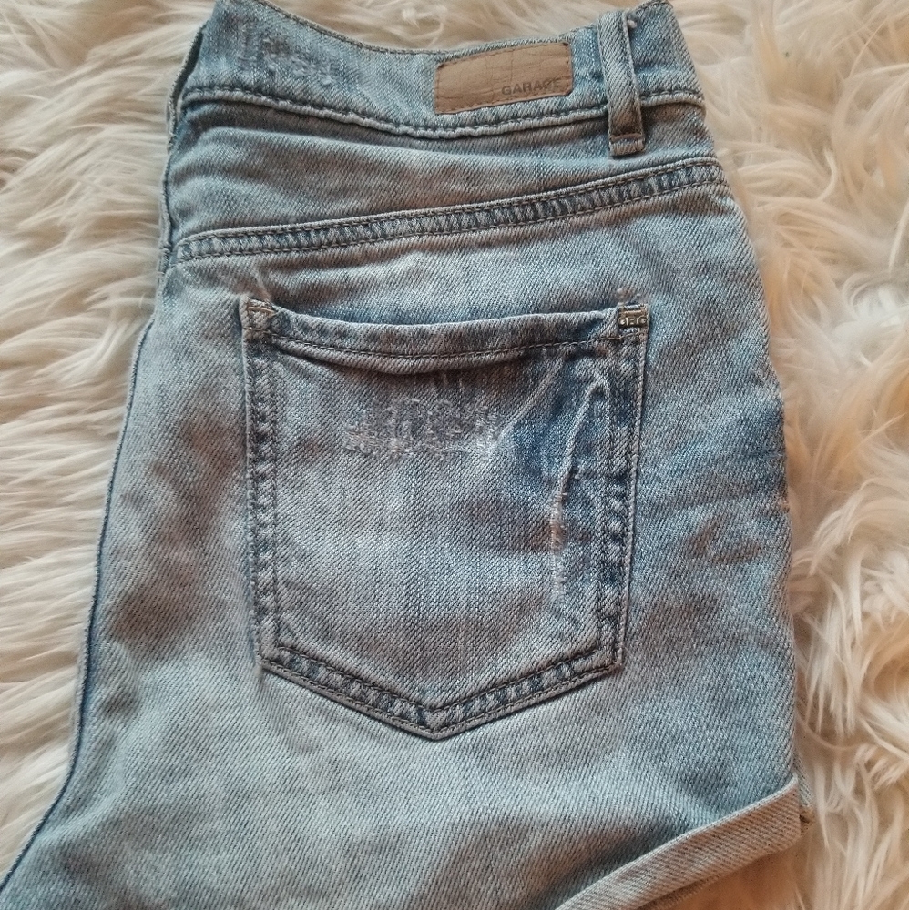Garage high waisted jean shorts